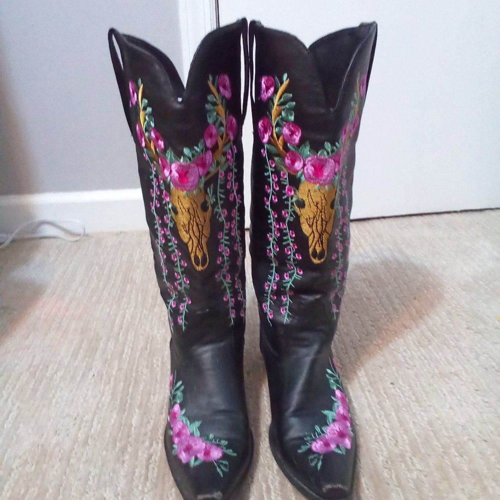 Ladies Floral Wrapped Western Boots